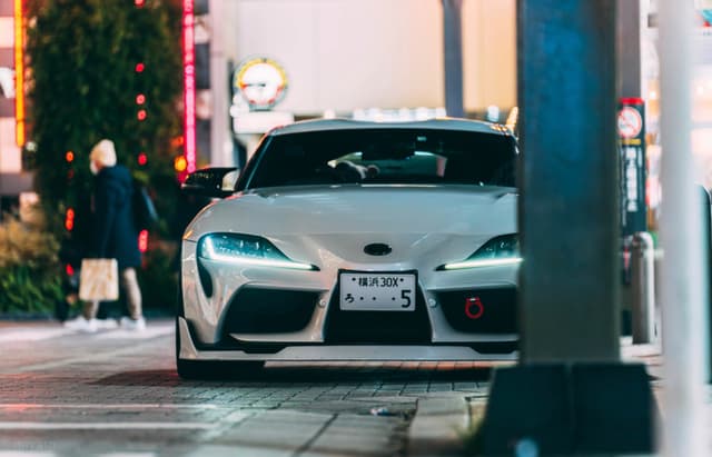 东京-秋叶原-supra