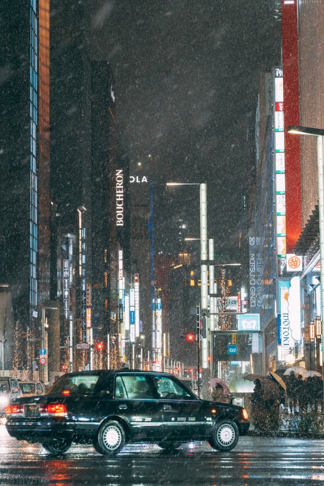 东京-银座-初雪